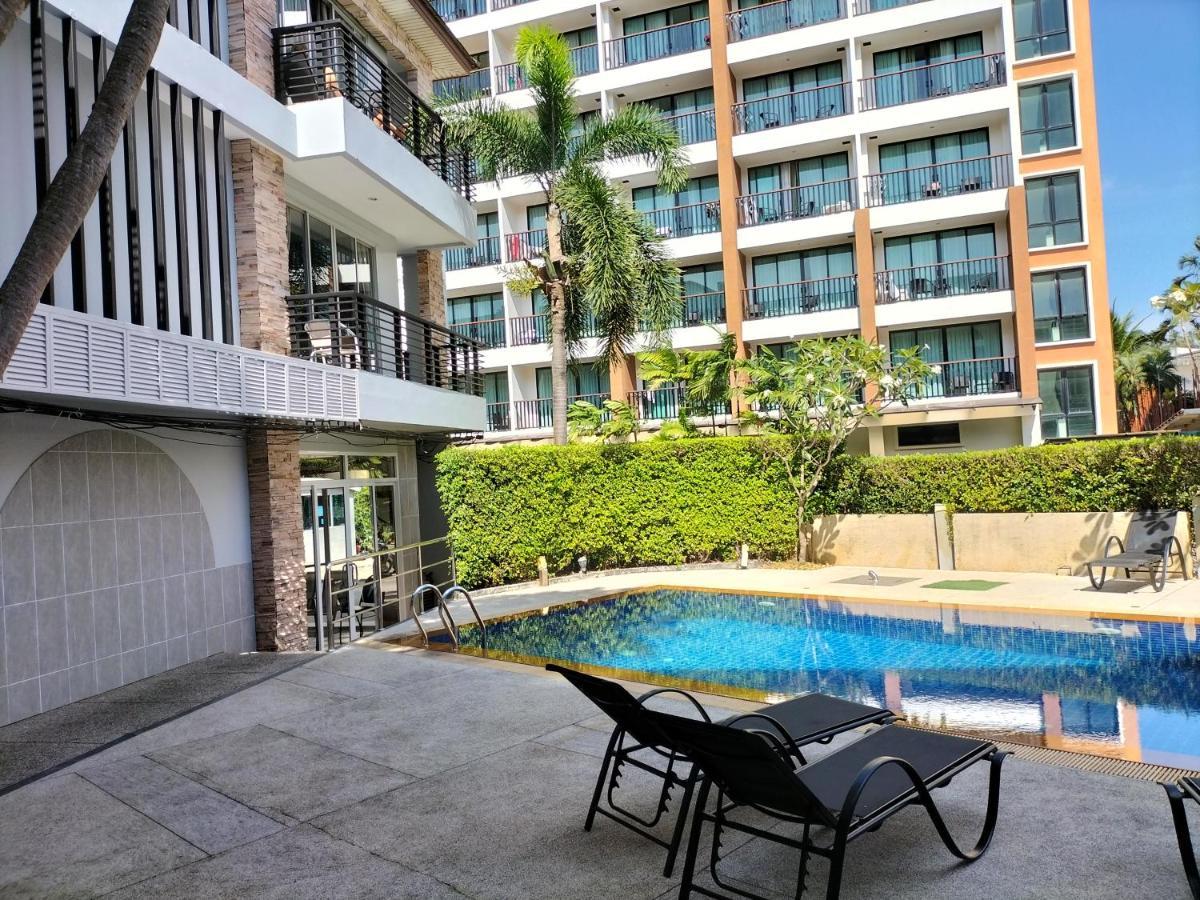 La Piccola Kata Hotel Luaran gambar