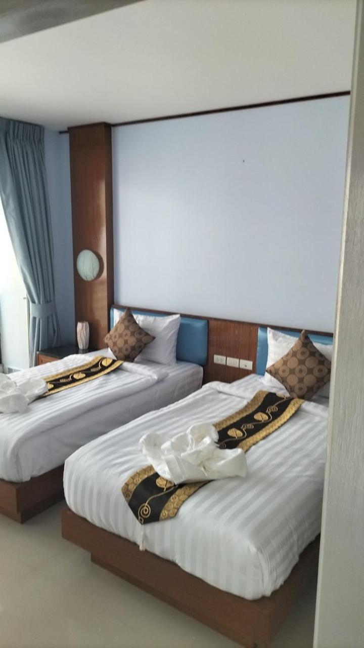La Piccola Kata Hotel Bilik gambar